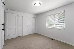 1602 NE Centurion Pl, Gresham, OR 97030 - Photo 27