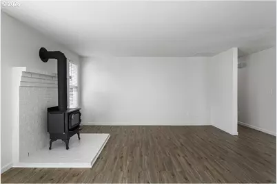 1602 NE Centurion Pl, Gresham, OR 97030 - Photo 13