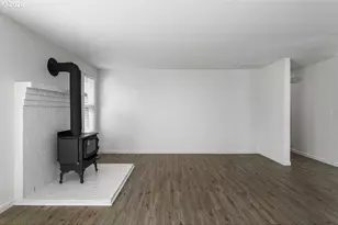 1602 NE Centurion Pl, Gresham, OR 97030 - Photo 13