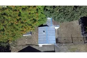 12041 NE Siskiyou St, Portland, OR 97220 - Photo 3