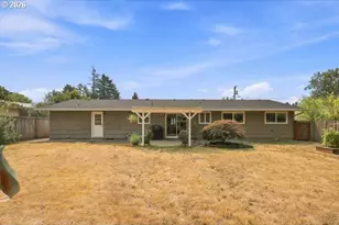 1745 NW 7th Pl, Gresham, OR 97030 - Photo 5