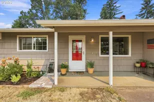 1745 NW 7th Pl, Gresham, OR 97030 - Photo 9