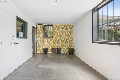 1114 SE Clay St, Portland, OR 97214 - Photo 25