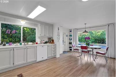 1600 Rhododendron Dr #131, Florence, OR 97439 - Photo 9