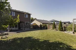 1026 E 15th St, Lafayette, OR 97127 - Photo 25