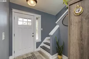 1026 E 15th St, Lafayette, OR 97127 - Photo 5