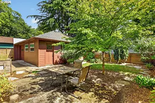 3646 SE Francis St, Portland, OR 97202 - Photo 37