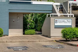 113 N Hayden Bay Dr, Portland, OR 97217 - Photo 3