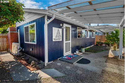 2021 Cedar Ave, Reedsport, OR 97467 - Photo 23