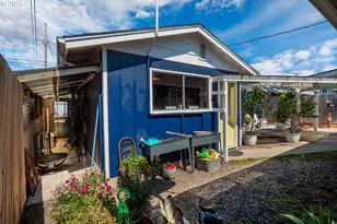 2021 Cedar Ave, Reedsport, OR 97467 - Photo 27