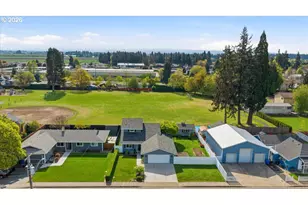 4094 5th St, Hubbard, OR 97032 - Photo 9