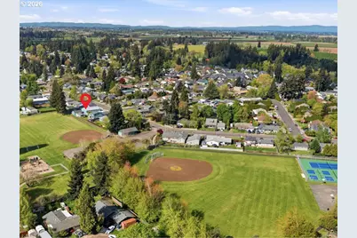 4094 5th St, Hubbard, OR 97032 - Photo 11