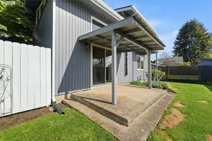 4094 5th St, Hubbard, OR 97032 - Photo 39