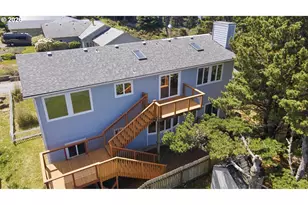 220 Flake St, Port Orford, OR 97465 - Photo 33