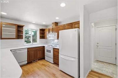 2533 21st Ave, Albany, OR 97322 - Photo 9