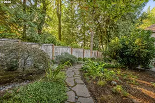 4414 SW Eleanor Ln, Portland, OR 97221 - Photo 45