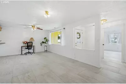 11722 NW 9th Ave, Vancouver, WA 98685 - Photo 7