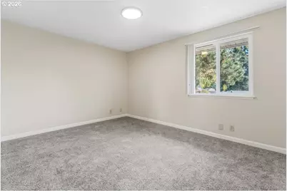 19921 SW Meadowbrook Ct, Beaverton, OR 97078 - Photo 31