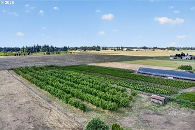 10234 Wiseacre Ln NE, Aurora, OR 97002 - Photo 17