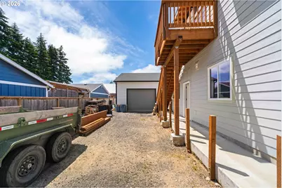 1951 17th, North Bend, OR 97459 - Photo 3