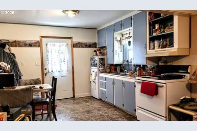 204 Main St, Richland, OR 97870 - Photo 21