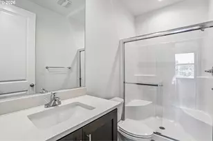 712 Magnolia Ave, Woodburn, OR 97071 - Photo 9