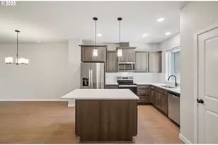 21196 SW Ortiz Ln, Beaverton, OR 97003 - Photo 19