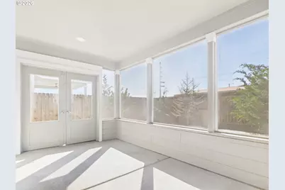 1973 NW 6th St, Hermiston, OR 97838 - Photo 43