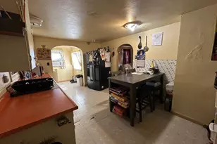 467 17th St, Springfield, OR 97477 - Photo 5
