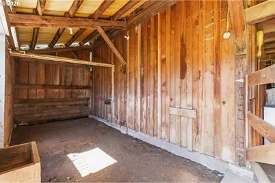 359 Frank Smith Rd, Toutle, WA 98649 - Photo 37