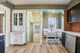 9328 SE Glenwood St, Portland, OR 97266 - Photo 13