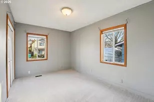 9328 SE Glenwood St, Portland, OR 97266 - Photo 15