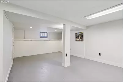 9328 SE Glenwood St, Portland, OR 97266 - Photo 31