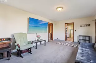 9328 SE Glenwood St, Portland, OR 97266 - Photo 9