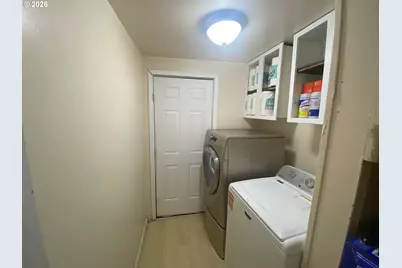 401 SE Surf Ave, Lincoln City, OR 97367 - Photo 13