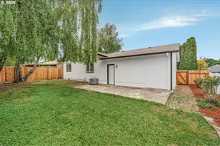 5465 Red Leaf Dr, Salem, OR 97306 - Photo 23