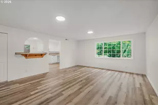 5465 Red Leaf Dr, Salem, OR 97306 - Photo 3
