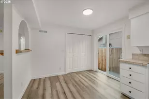 5465 Red Leaf Dr, Salem, OR 97306 - Photo 11