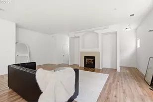 11225 SE Causey Cir, Happy Valley, OR 97086 - Photo 9