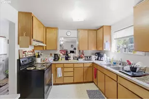 1044 23rd Ave, Sweet Home, OR 97386 - Photo 9