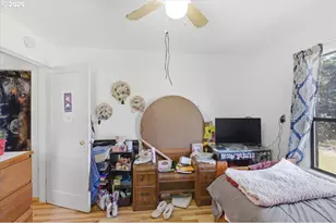 1044 23rd Ave, Sweet Home, OR 97386 - Photo 17