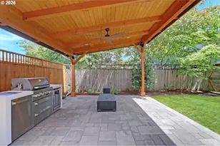 3335 NE Holladay St, Portland, OR 97232 - Photo 35