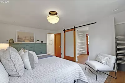 3335 NE Holladay St, Portland, OR 97232 - Photo 17