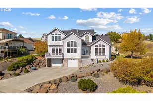 2221 NW Ingram Ln, Pendleton, OR 97801 - Photo 1