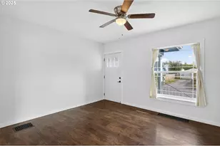 6415 SE 93rd Ave, Portland, OR 97266 - Photo 7