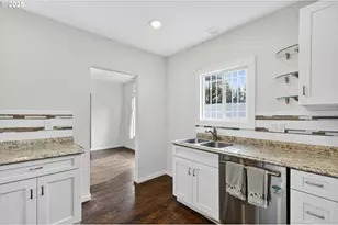 6415 SE 93rd Ave, Portland, OR 97266 - Photo 15