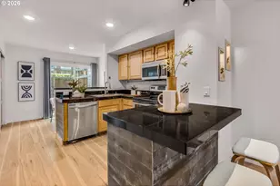 6836 N Pittsburg Ave, Portland, OR 97203 - Photo 13