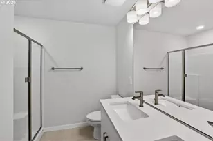 7527 NW Eleanor Ave, Portland, OR 97229 - Photo 9