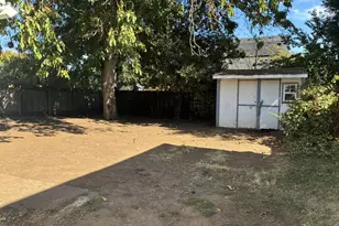 6416 N Omaha Ave, Portland, OR 97217 - Photo 9