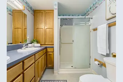 702 NE 134th St, Vancouver, WA 98685 - Photo 33